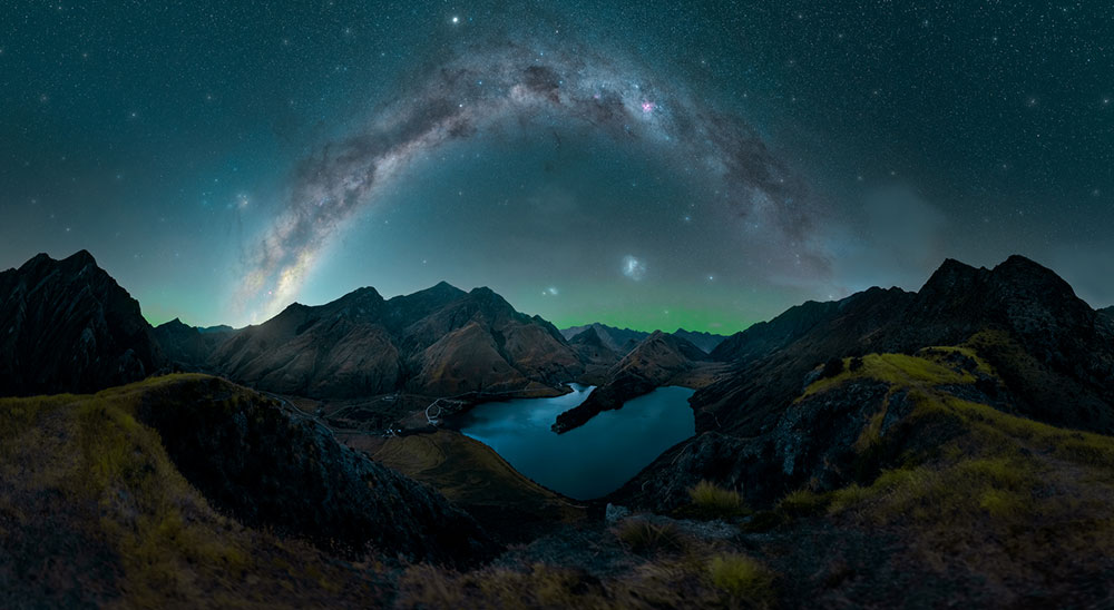 Image of the milkyway from the mountains by Larryn Rae