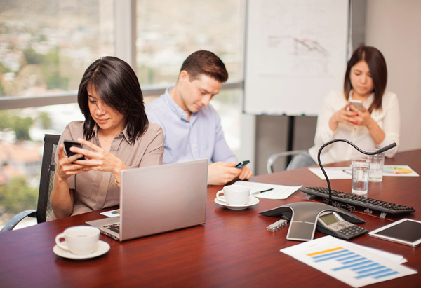 Eliminate distractions in the workplace