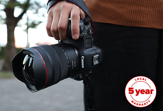 Image of an EOS camera and lens with the 5yr warranty logo