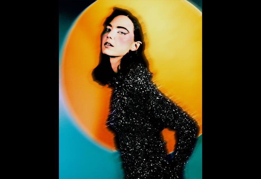 Canon RF 85mm Hybrid Lens Creators Image Carousel 2