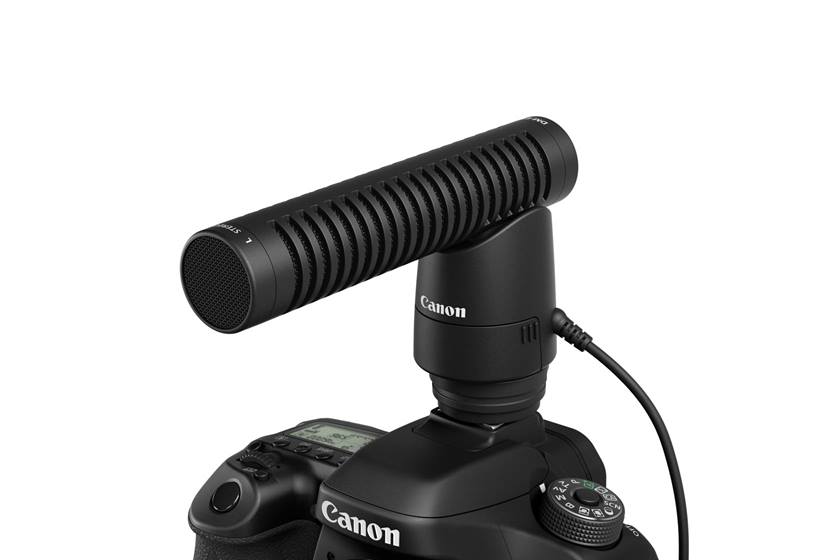 captured oCanon Directional Stereo Microphone DM-E1