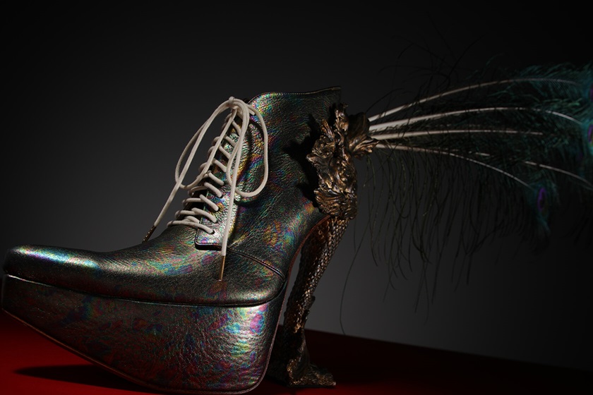 High heeled shoe