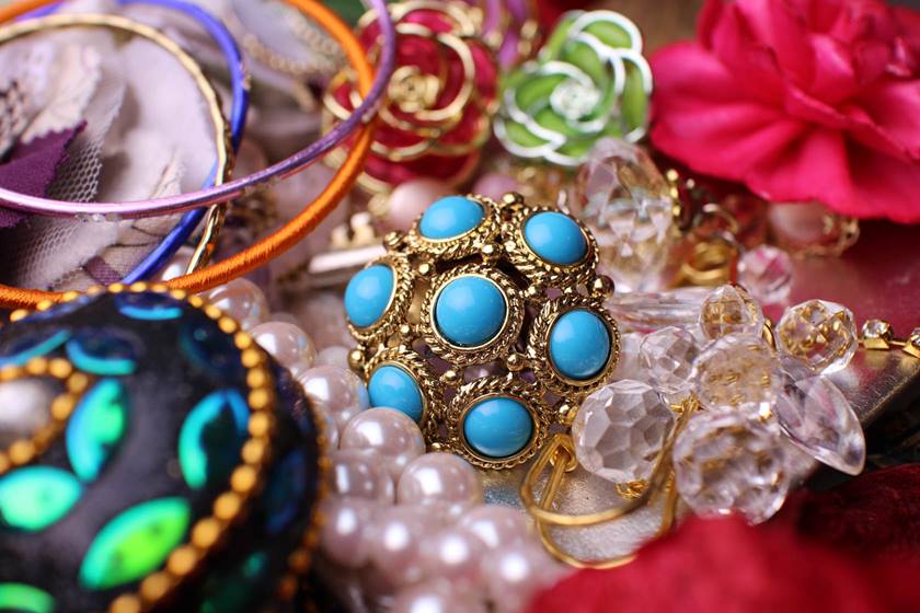 Colourful accessories taken using EF-M 22mm f/2 STM