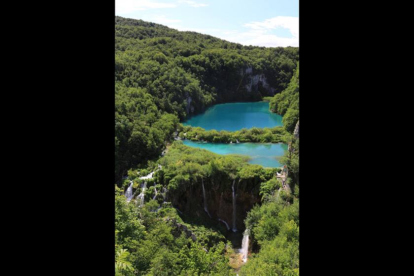 Image of lake captured by Canon Camera with EF-S 55-350mm f/4-5.6 IS STM lens