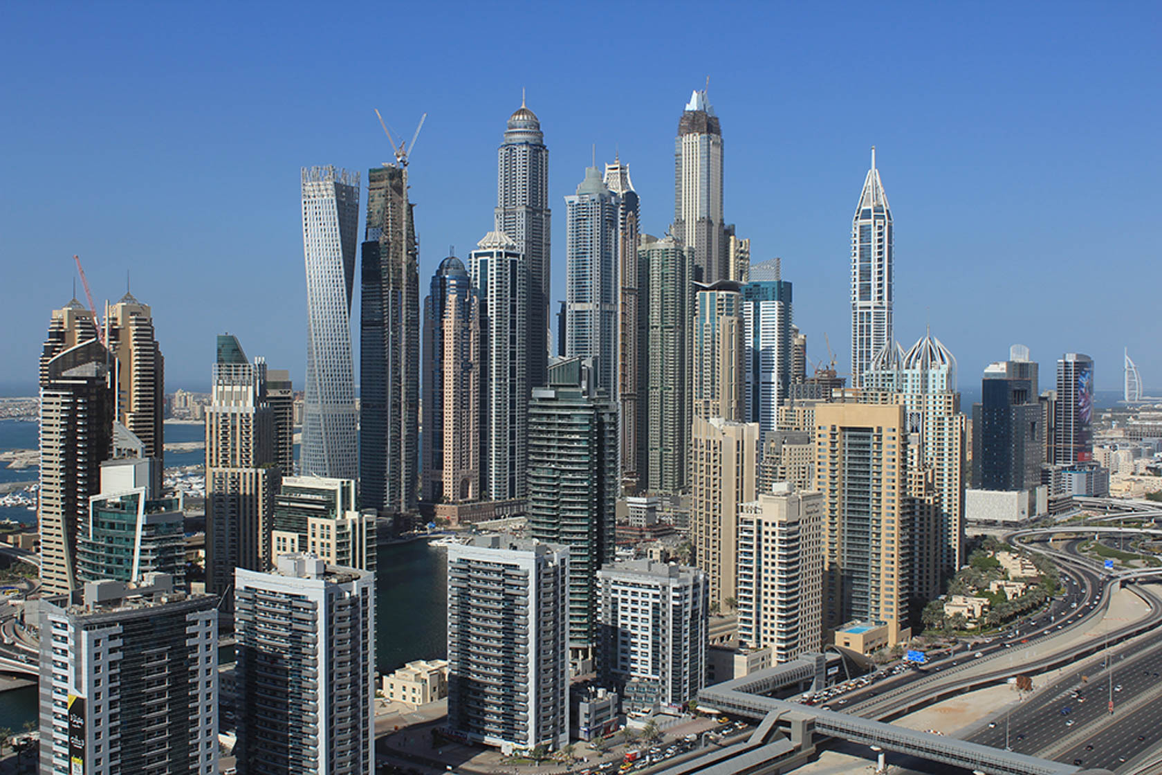 Cityscape during the day taken with Canon EOS 1300D DSLR camera