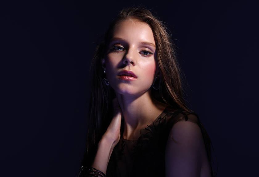 Photograph of model taken using RF 28-70mm f/2L USM