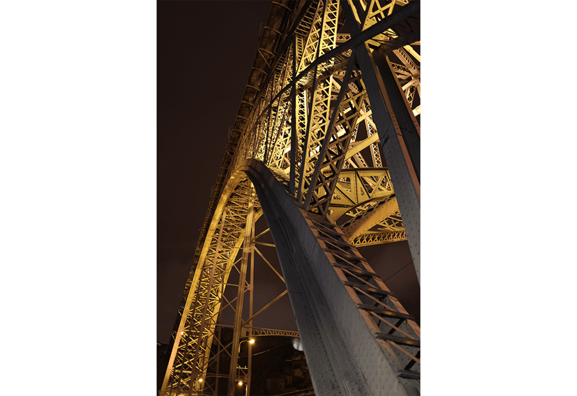 Photograph of a bridge taken with RF 35mm F1.8 Macro IS STM