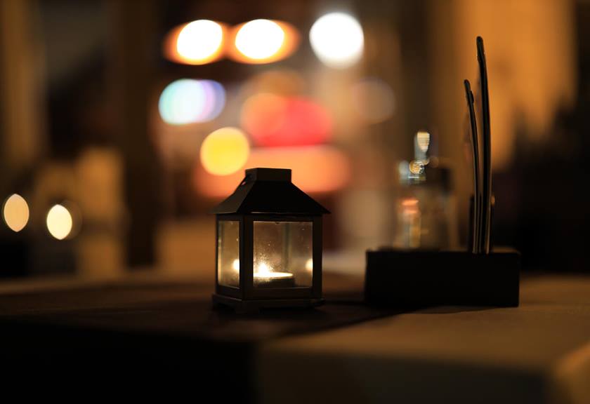 Photograph of lantern at night taken using RF 50mm f/1.2 L USM