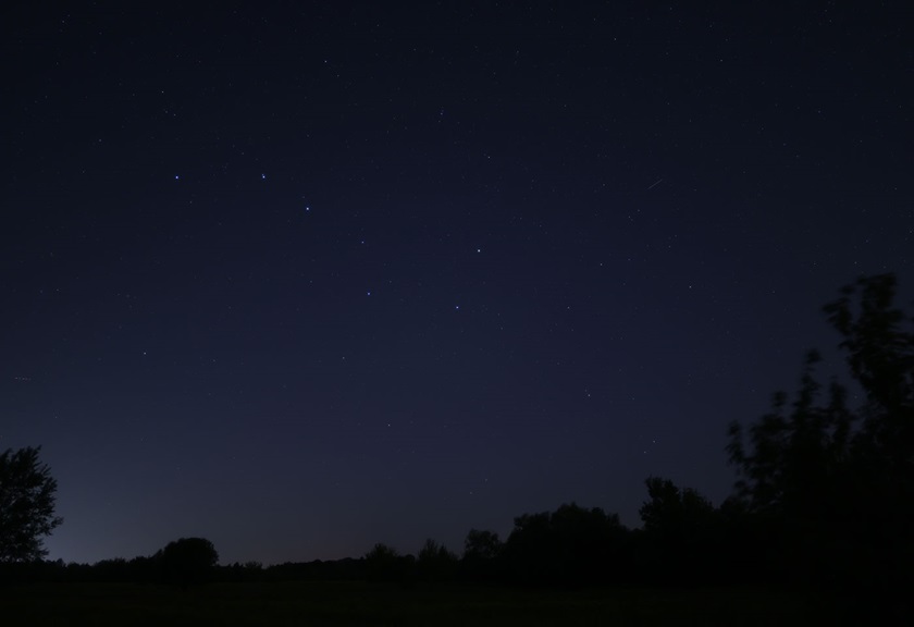 Image of a dusk captured with RF 24mm f/1.4L VCM lens