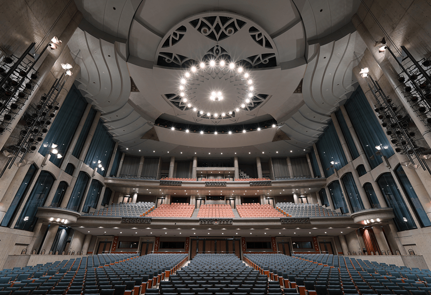 Image of inside the theatre taken using the RF 15-30mm f/4.5-6.3 IS STM wide angle lens