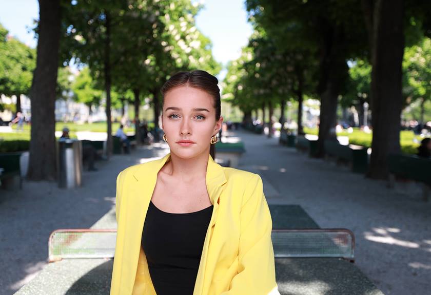 Image of model in the street taken with RF 15-35mm F2.8 L IS USM lens