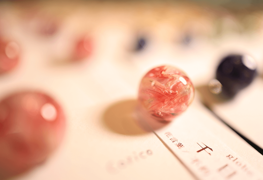 Macro image of marbles taken using the RF 24mm f/1.8 MACRO IS STM macro lens