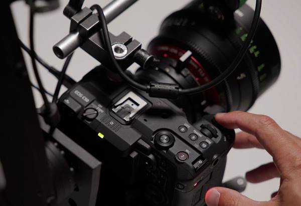 Product image of the EOS C50 camera