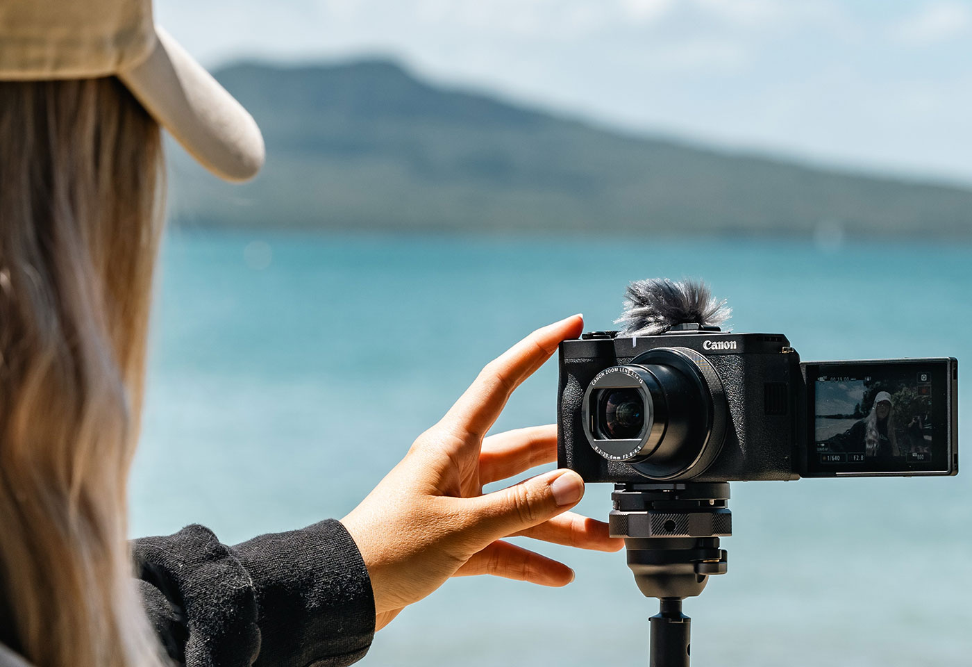 Image of the PowerShot V1 used to capture a flatlay image