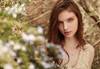 Model photographed using EF-M 32MM f/1.4 STM lens