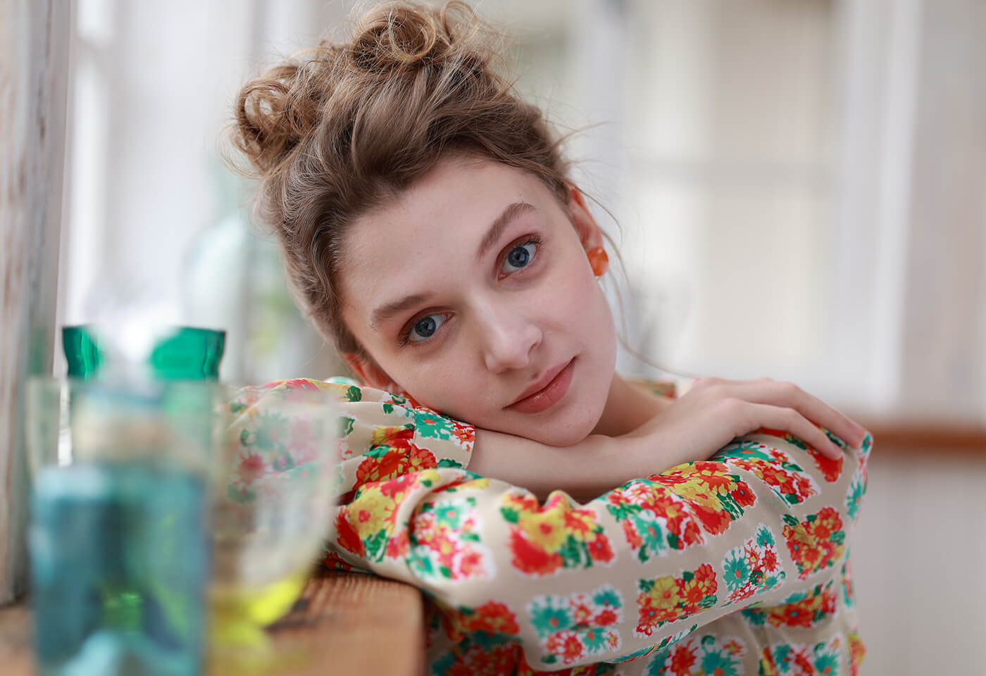 Portrait image of woman shot using RF 85mm f/2 Macro IS STM macro lens
