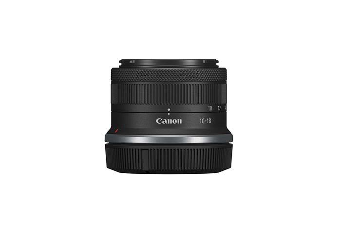 Side profile image of RF-S 10-18mm f/4.5-6.3 IS STM wide angle lens with cap