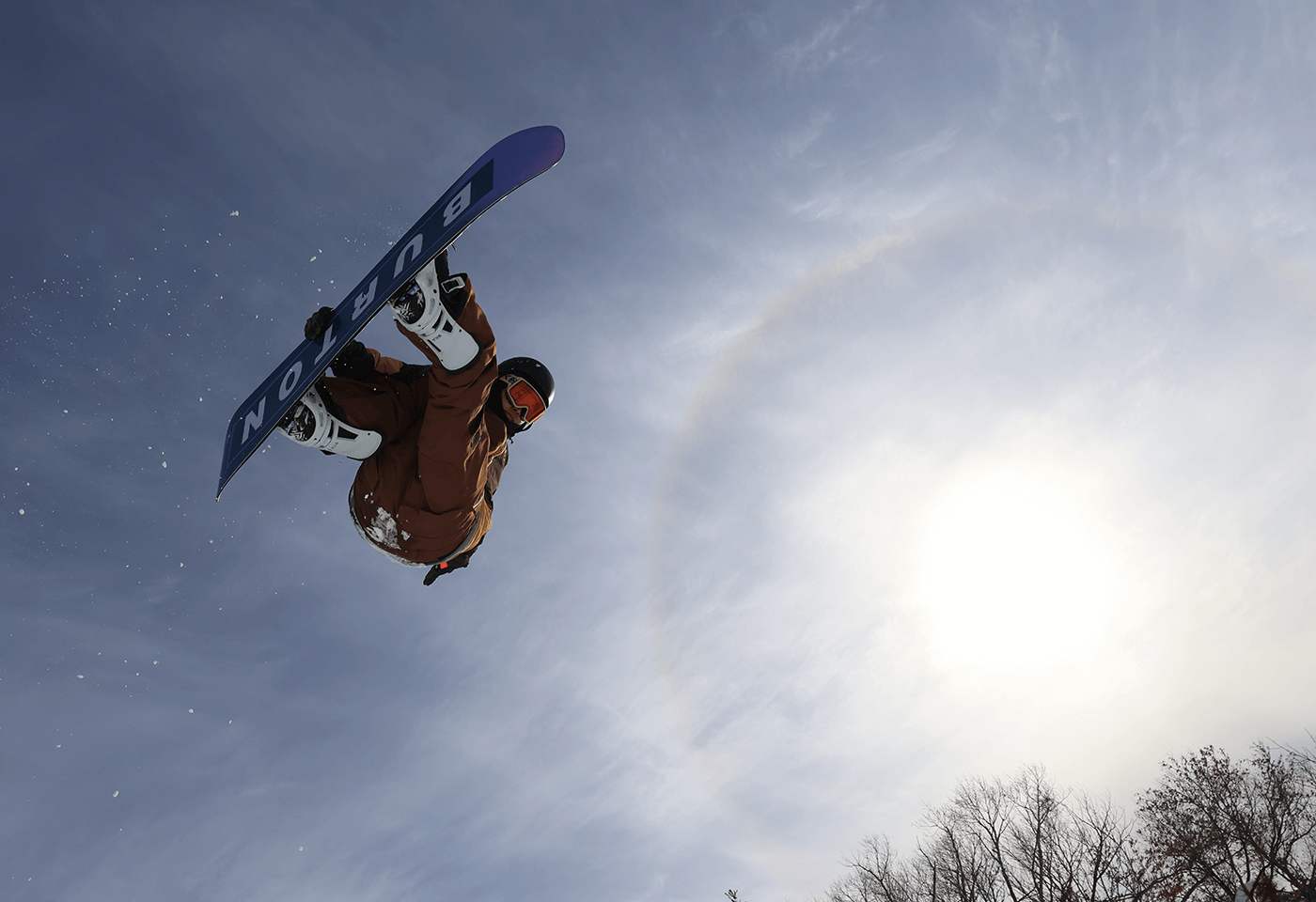 Image of a man ski boarding taken using the Canon EOS R7