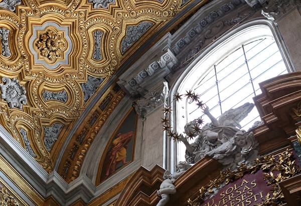 Suberp Gradation Experession HDR image