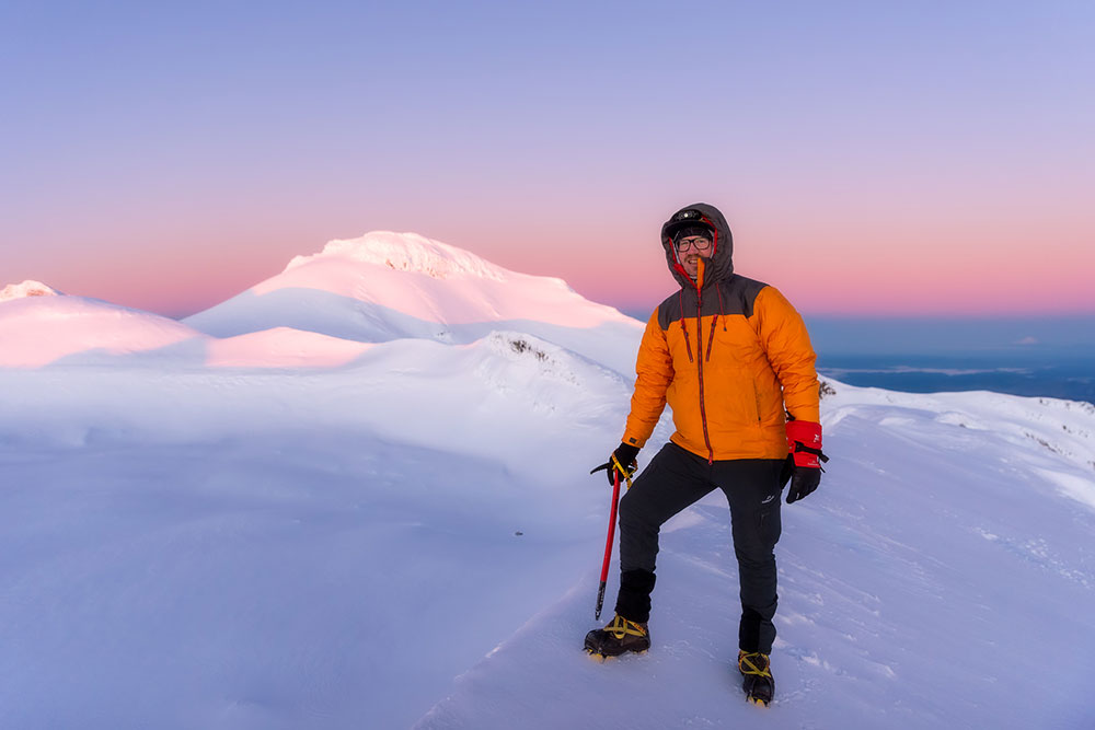 Image of Astrophotographer Larryn Rae in snow gear