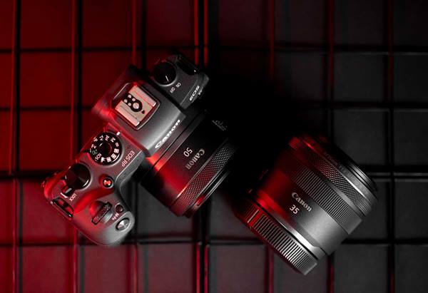 Canon EOS camera and prime lens