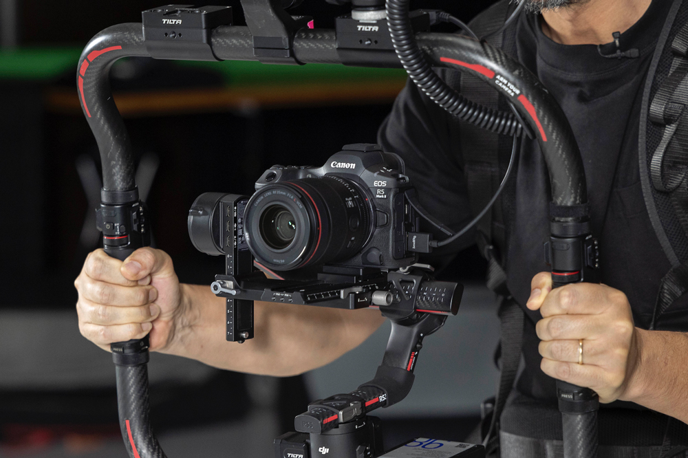 EOS C50 vs EOS R5C vs EOS R5 Mark II Comparison Guide Image 3