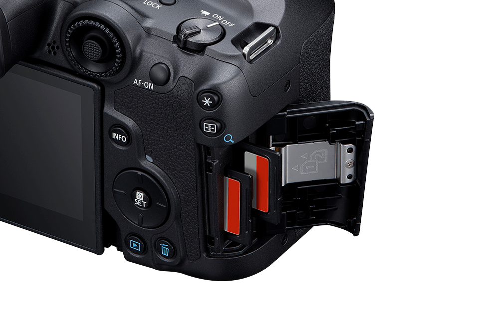 EOS R7 mirrorless camera dual memory card slots feature