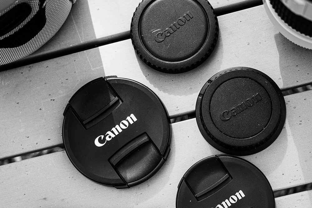 Lens caps and camera body caps