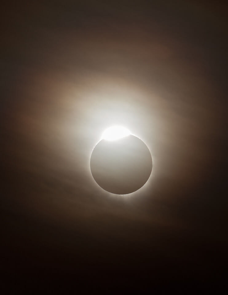 Diamond Ring 2 - Solar eclipse image by Phil Hart