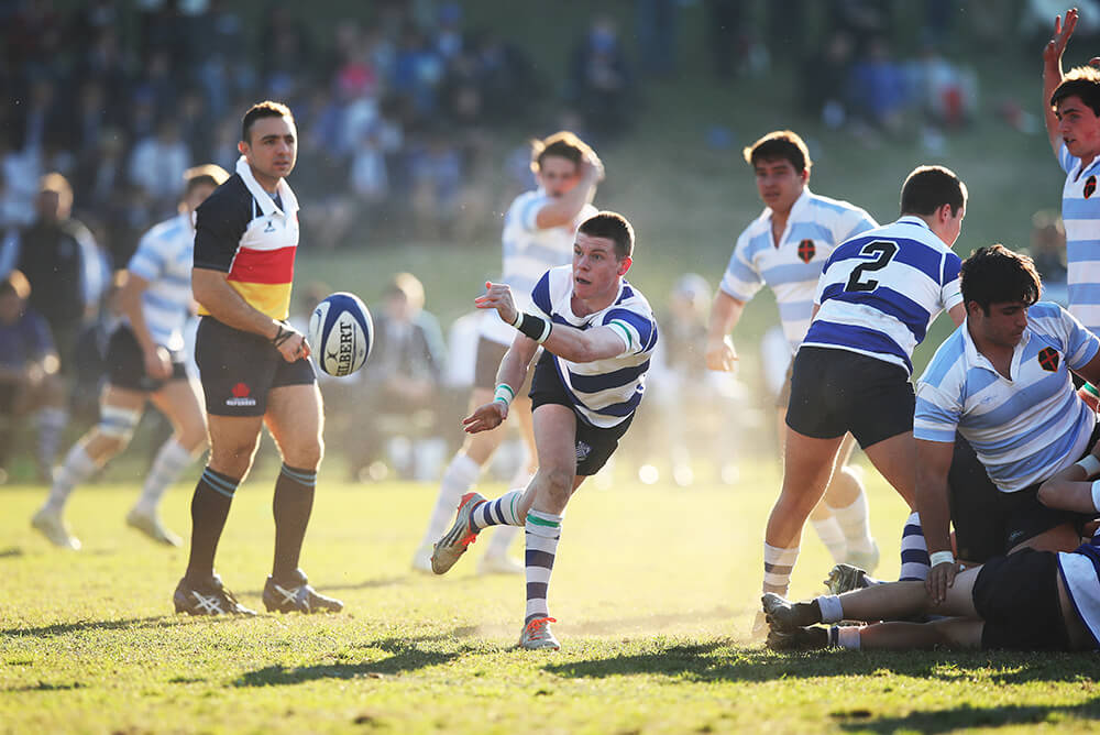 Passing the ball image by Phil Hillyard