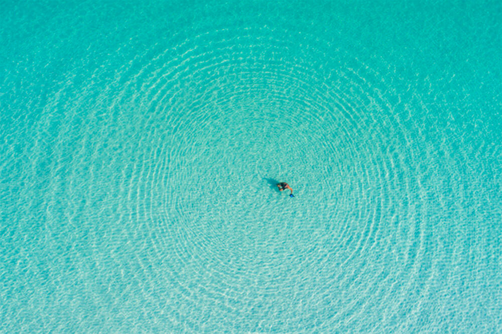 Ocean ripple by Sean Scott