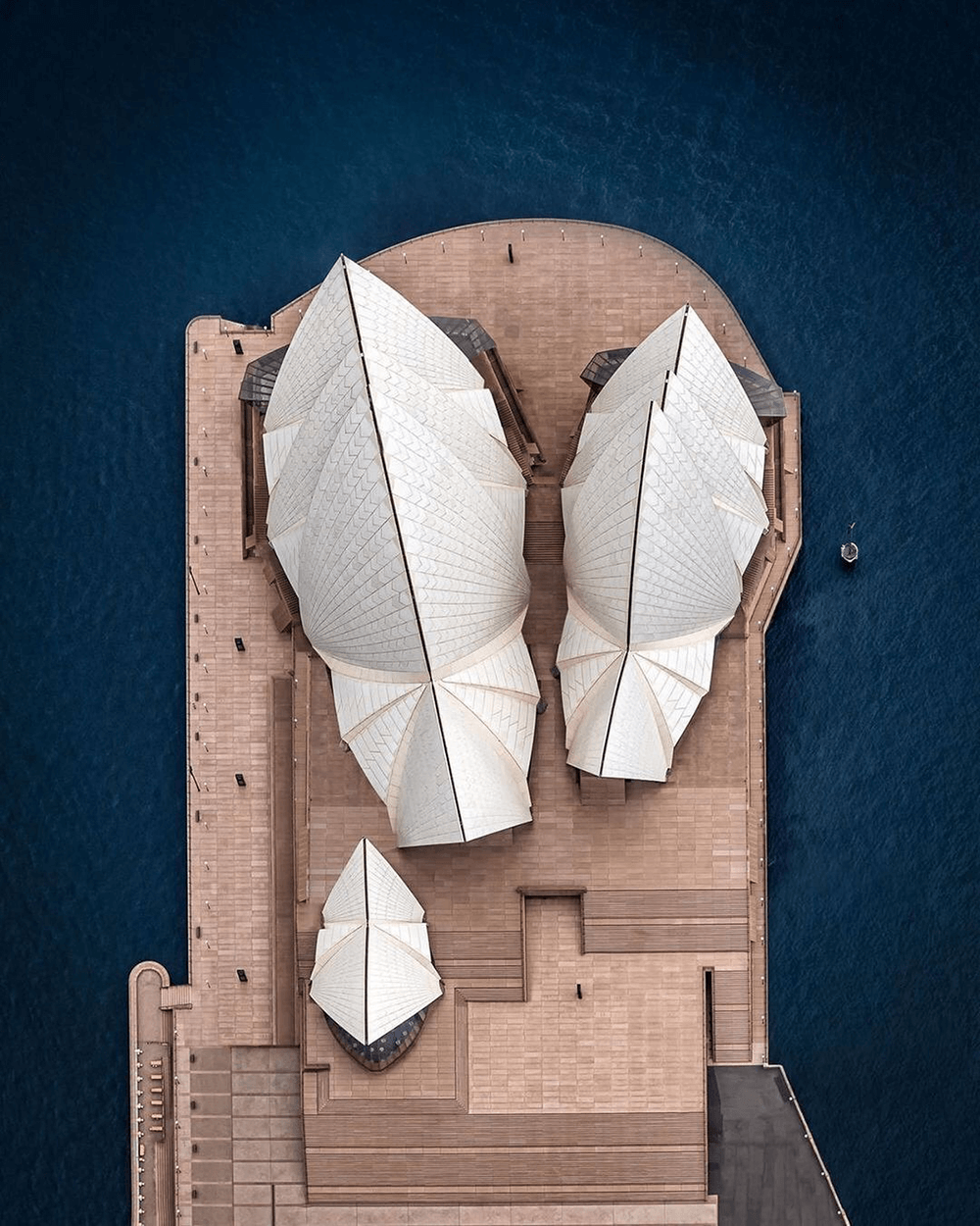 Image of Sydney Opera House by @photobernard