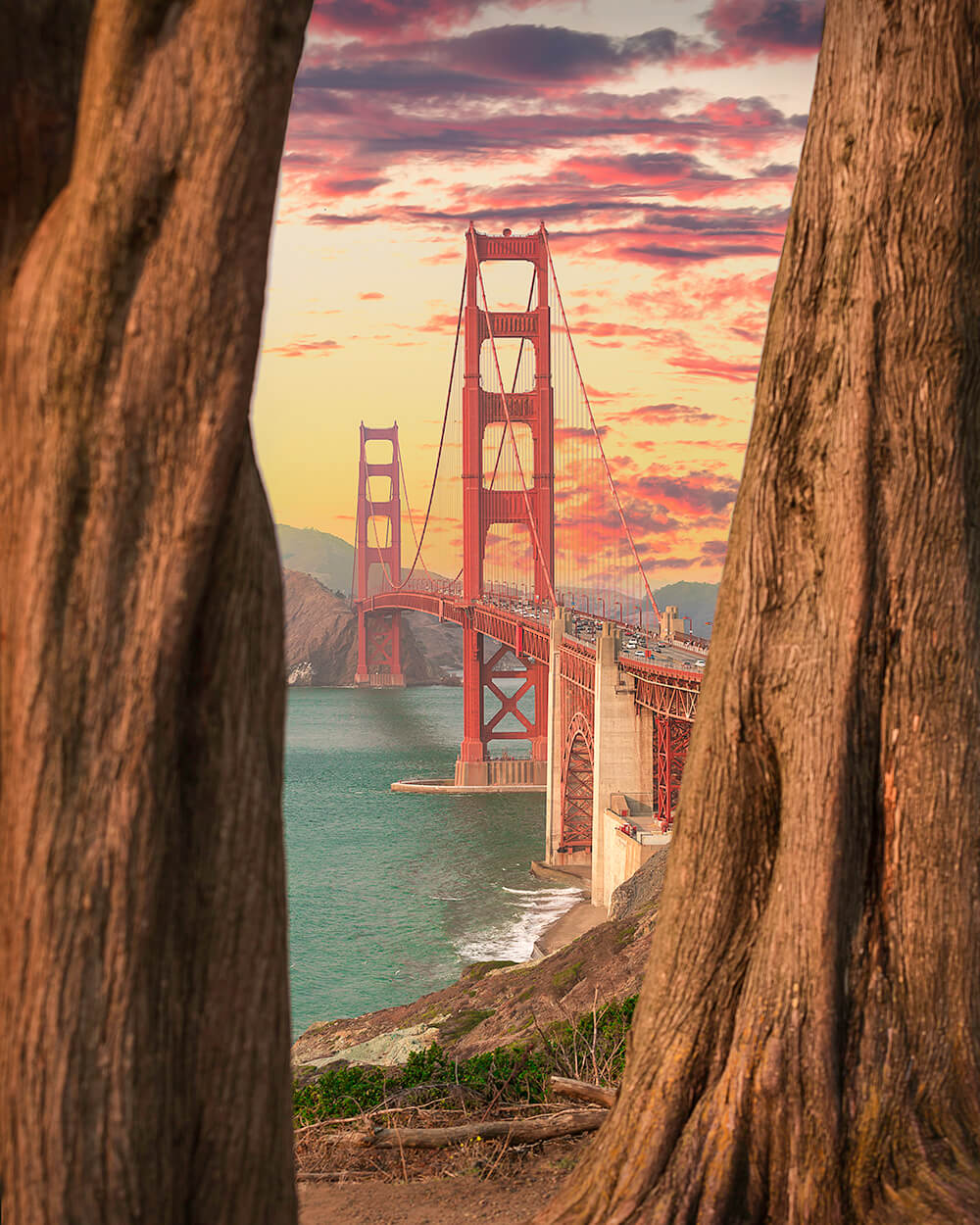 LAndscape image of Golden Gate bridge