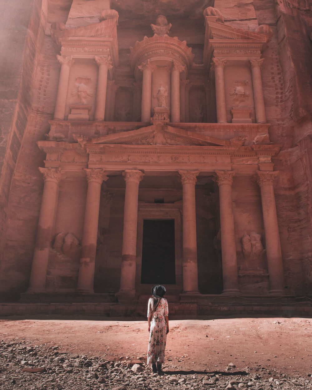 Discover Egypt and Jordan with Jona Grey