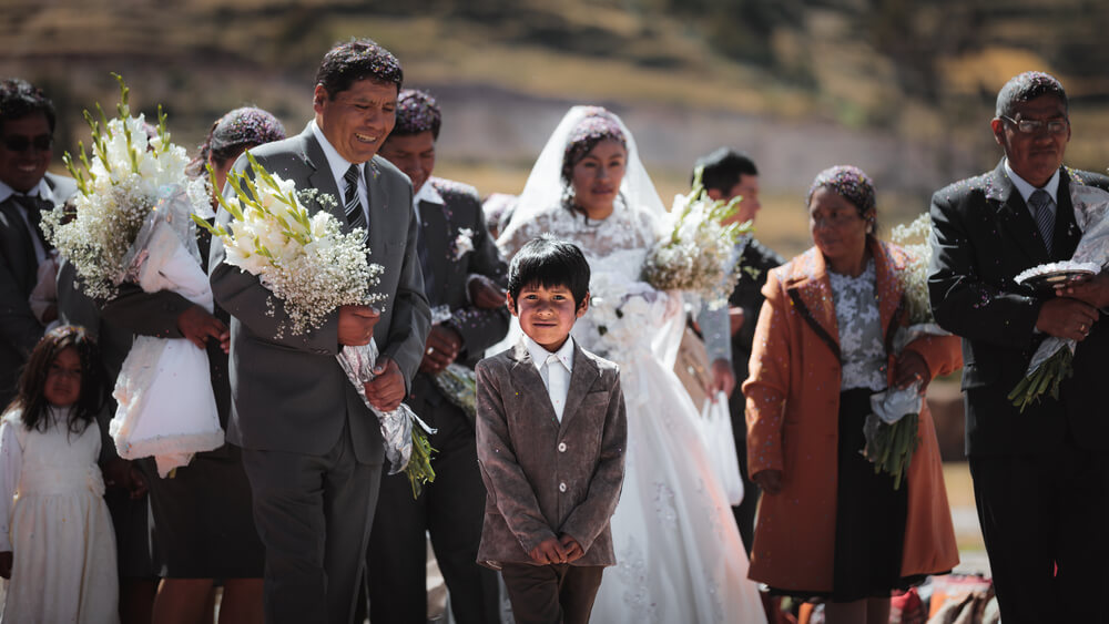 image of a Peruvian wedding