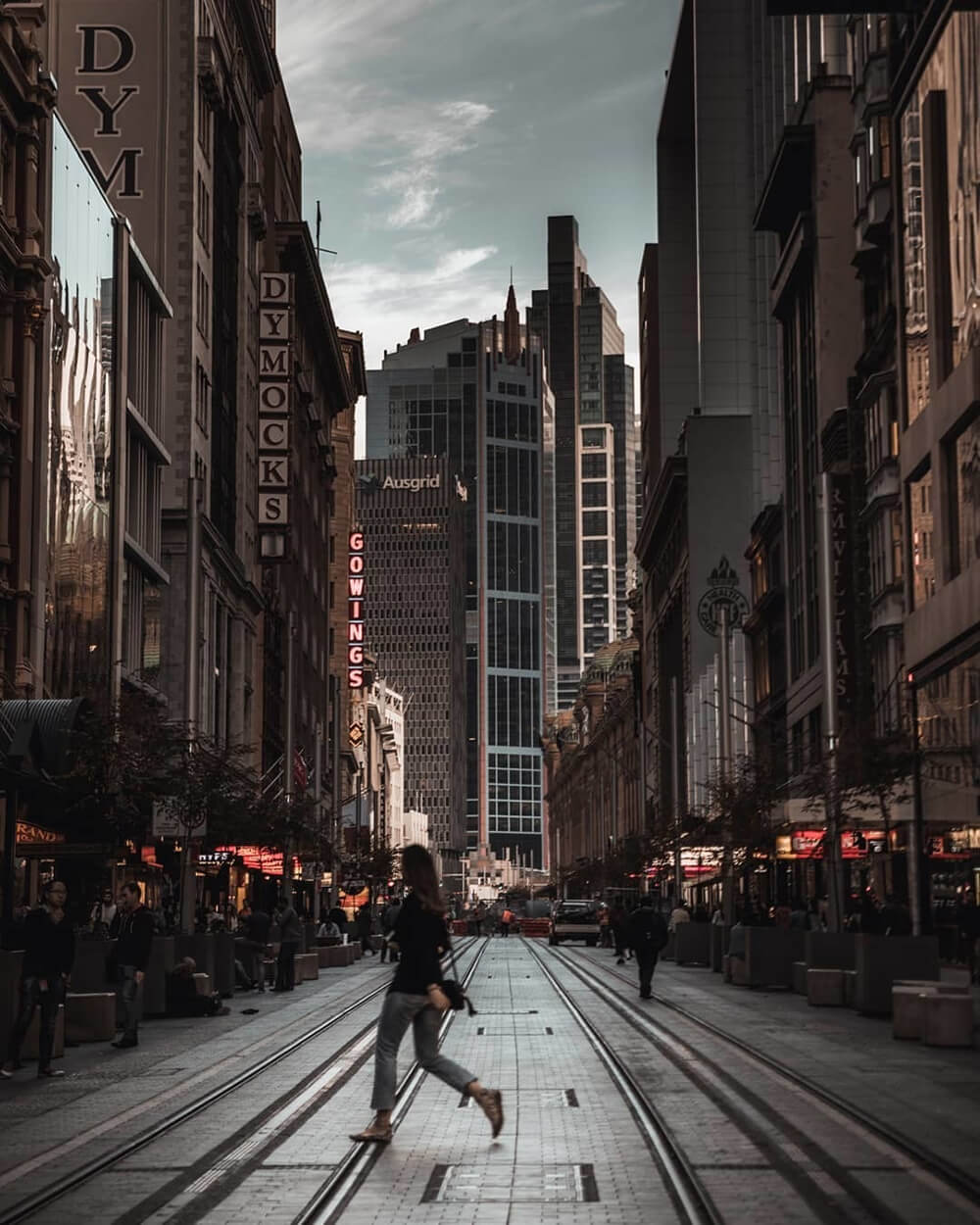 Eye catching shots from our Street Photography Challenge Eye catching shots from our Street Photography Challenge