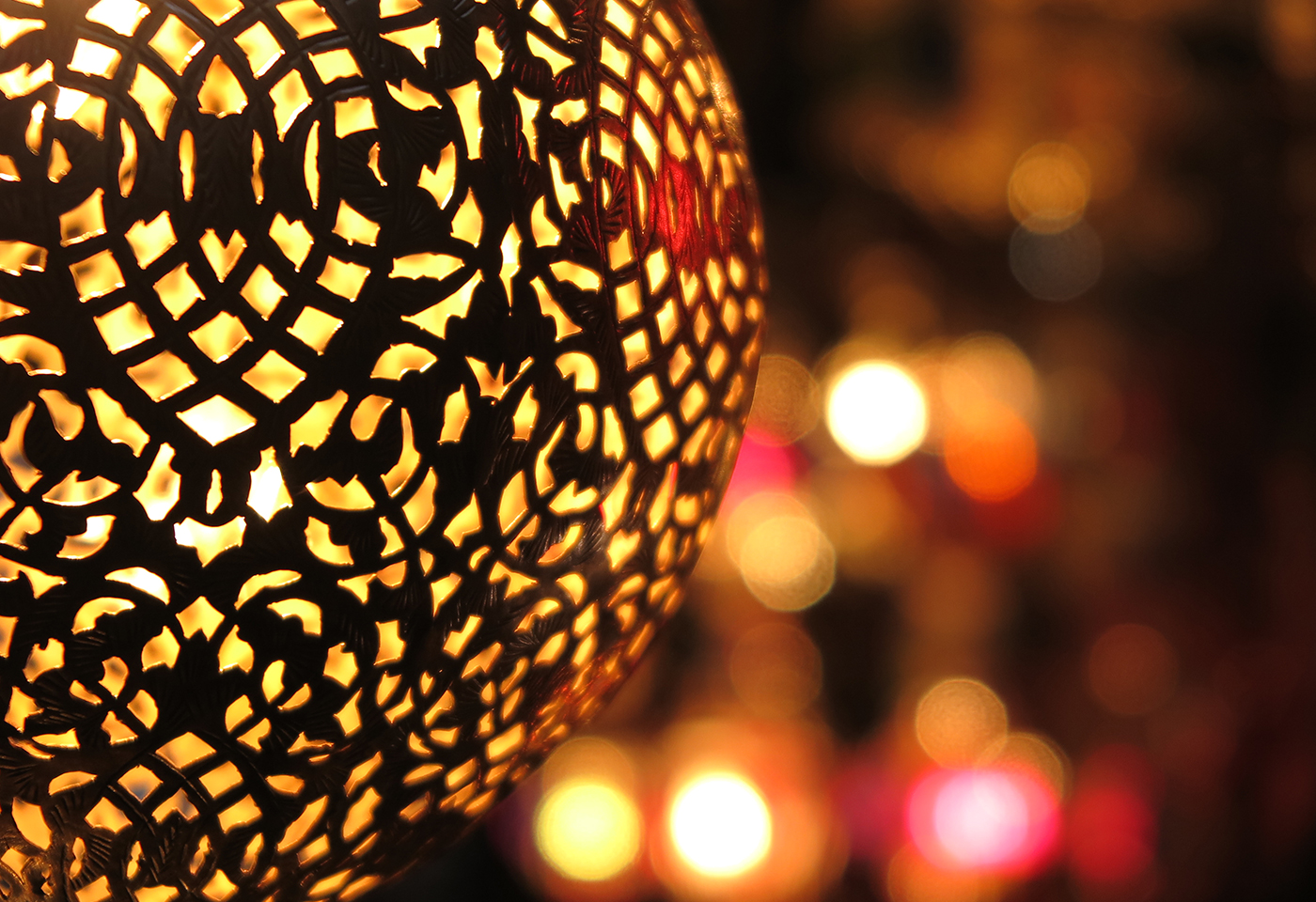 Decorative light, with background bokeh
