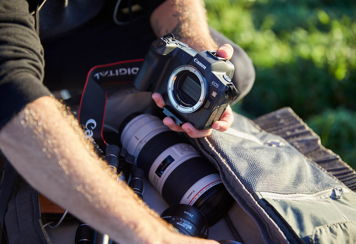 Image of EOS R