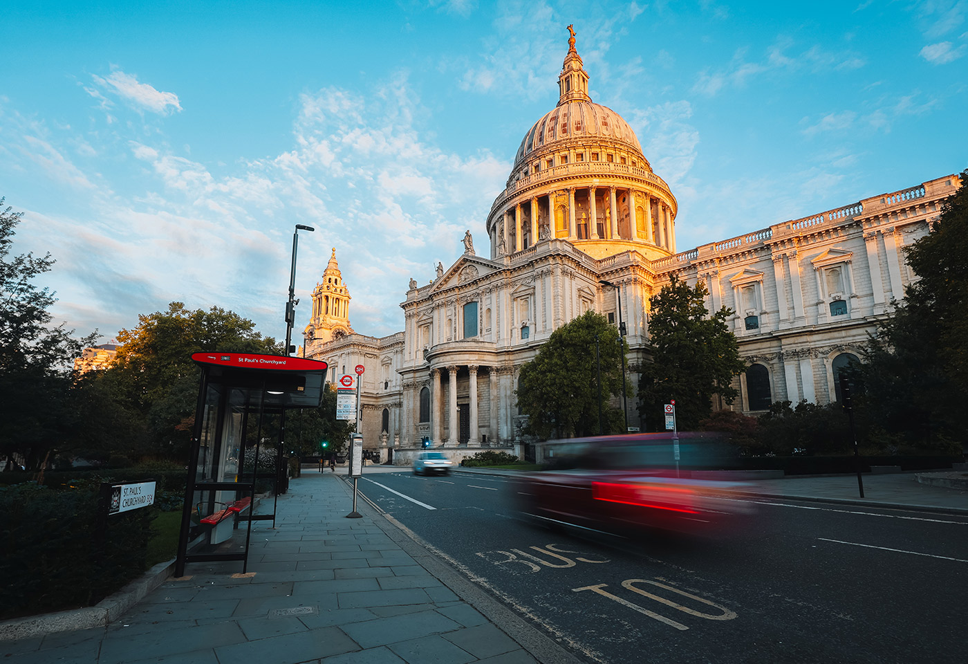 Essential Travel Photography Tips Tile Banner