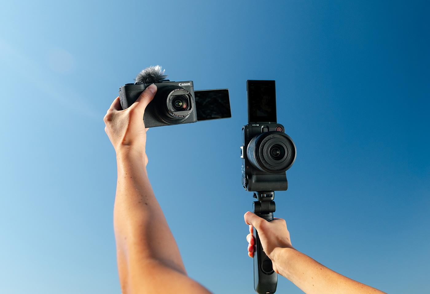 Product Image of PowerShot V1 an EOS R50 V - Hero Image