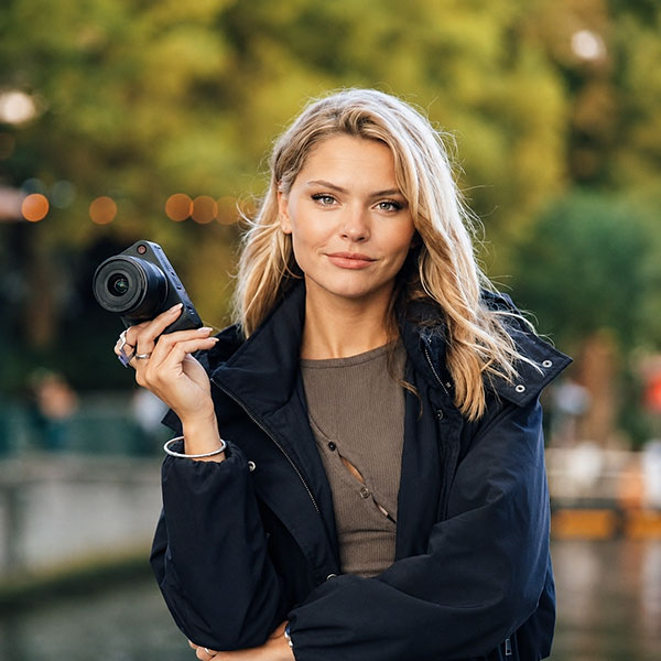 Image of Canon Crew Faye Van Hest
